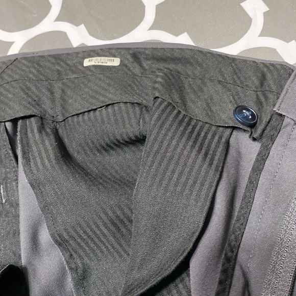 Axist men’s dress slacks pants dark gray 33/32 - Picture 7 of 9